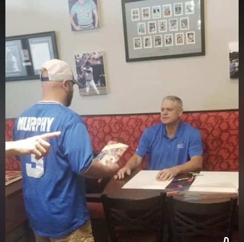 Dale Murphy meeting a fan during an MVP Experience, pictured in a post from Steve's Dale Murphy Page